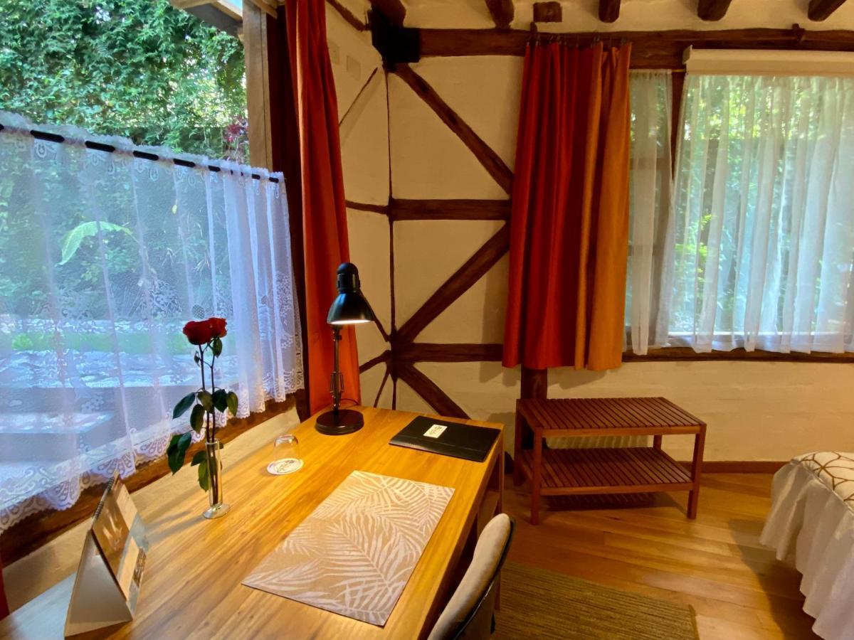 Casa Magnolia Bed & Breakfast Cumbayá Eksteriør bilde