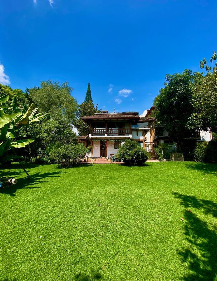 Casa Magnolia Bed & Breakfast Cumbayá Eksteriør bilde