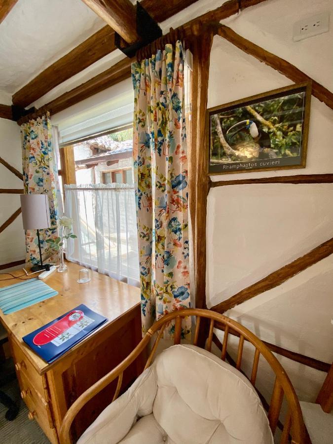 Casa Magnolia Bed & Breakfast Cumbayá Eksteriør bilde