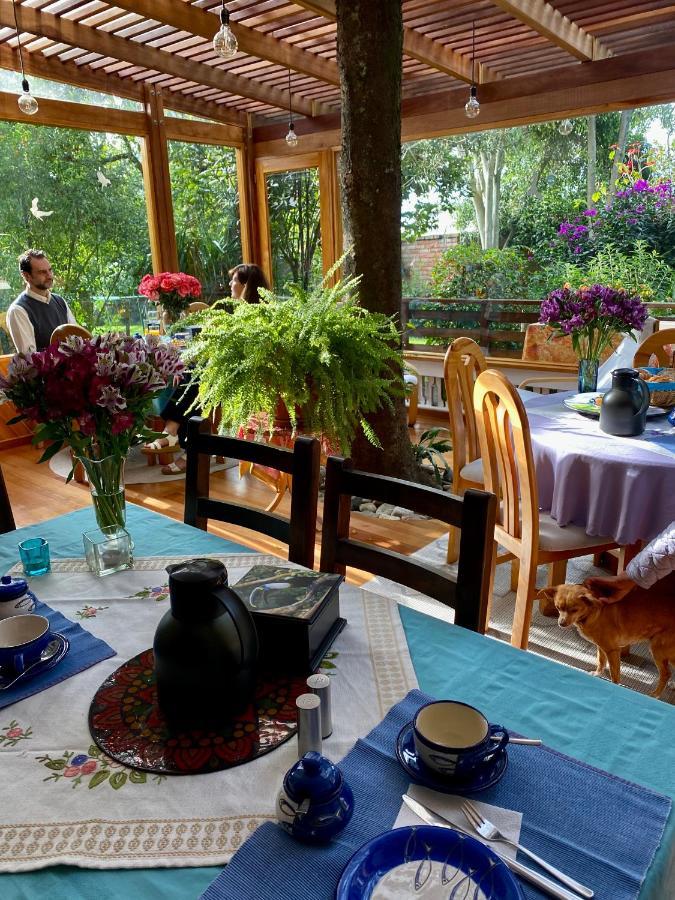 Casa Magnolia Bed & Breakfast Cumbayá Eksteriør bilde